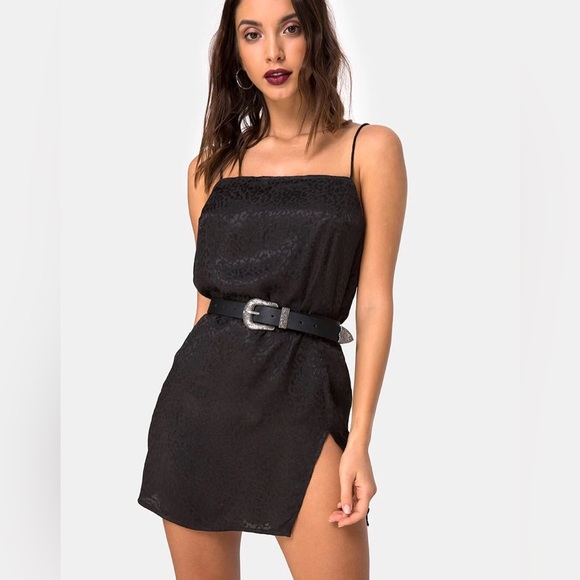 Motel Datista Slip Dress In Satin Cheetah‎ Black - Picture 2 of 12